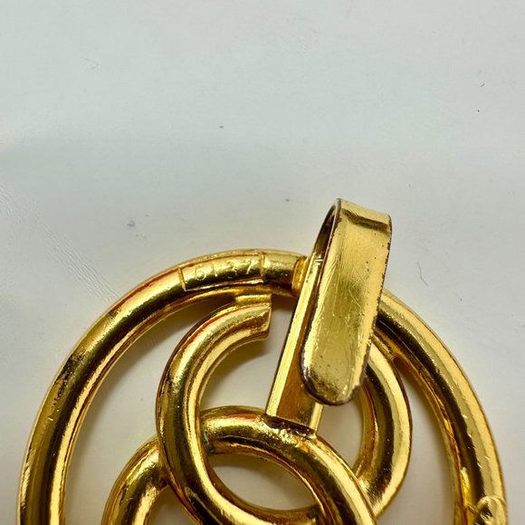 CHANEL 93P Vintage Yellow-Gold Logo CC Baroque Chain Belt - Picture 9 of 11